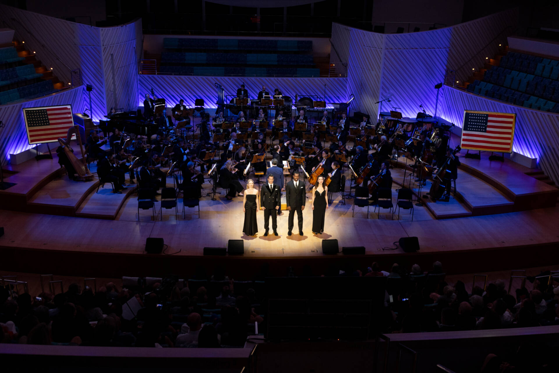 The Eyesofthe World 250510 309 X